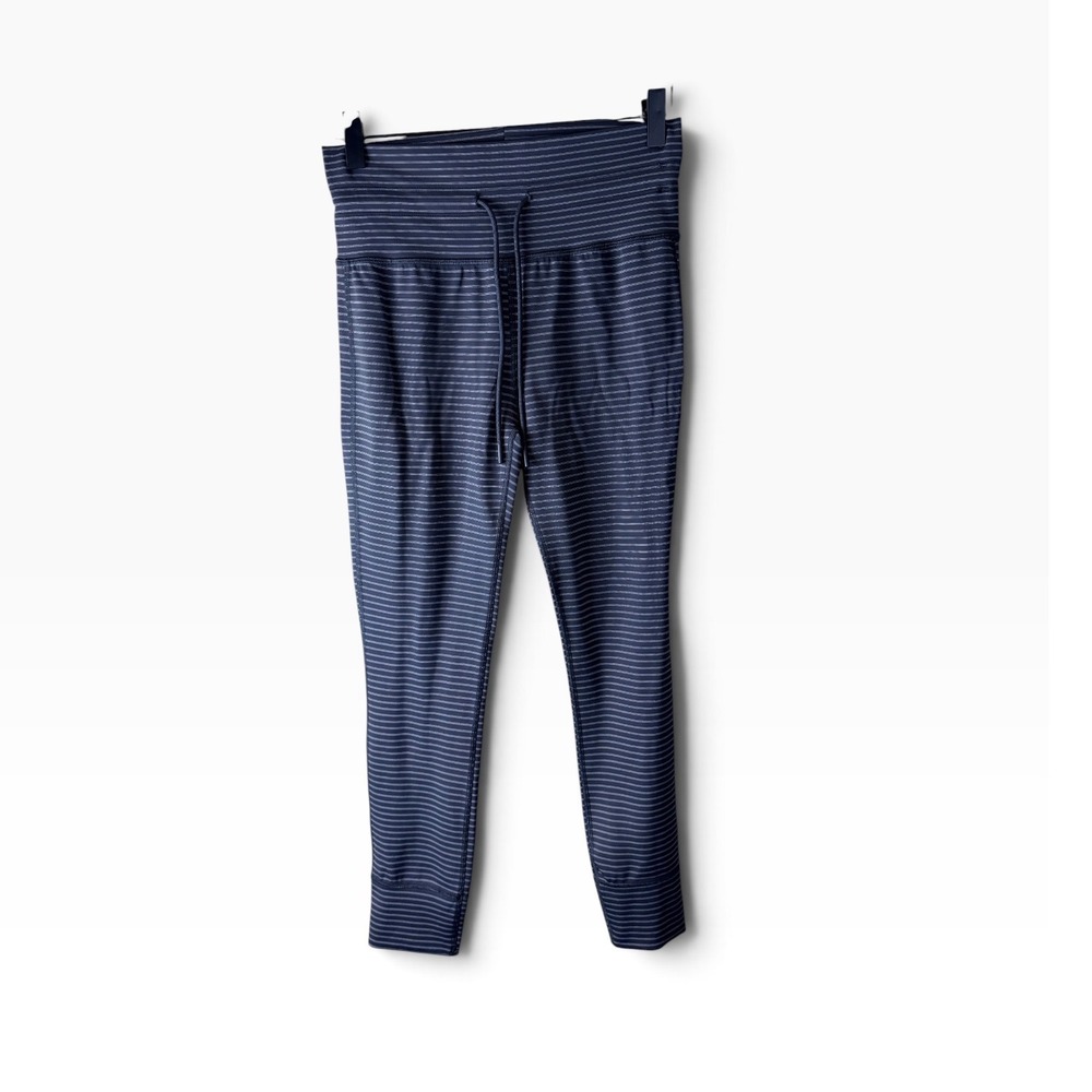 Vuori Gray White Daily Stripe Joggers VW4013 Womens Medium